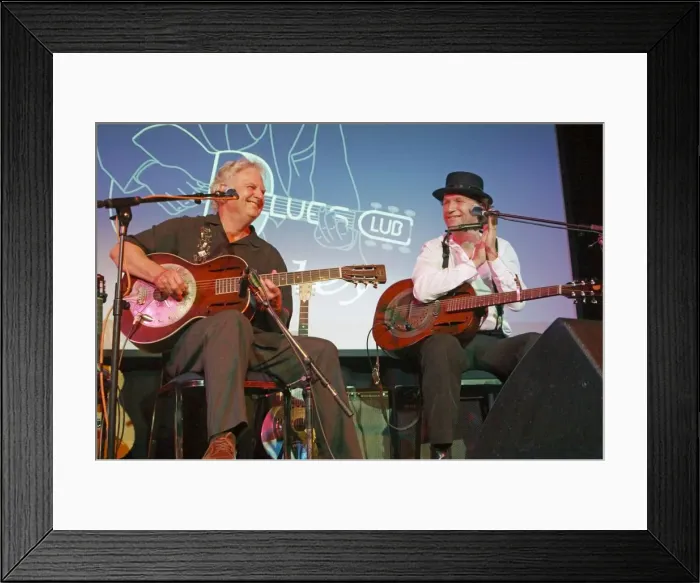 Framed Print : Mike Dowling and Ben Tyzack, Crawley Blues Festival, Hawth, Crawley, West Sussex, Oct 2015 Framed Print : Mike Dowling and Ben Tyzack, Crawley Blues Festival, Hawth, Crawley, West Sussex, Oct 2015