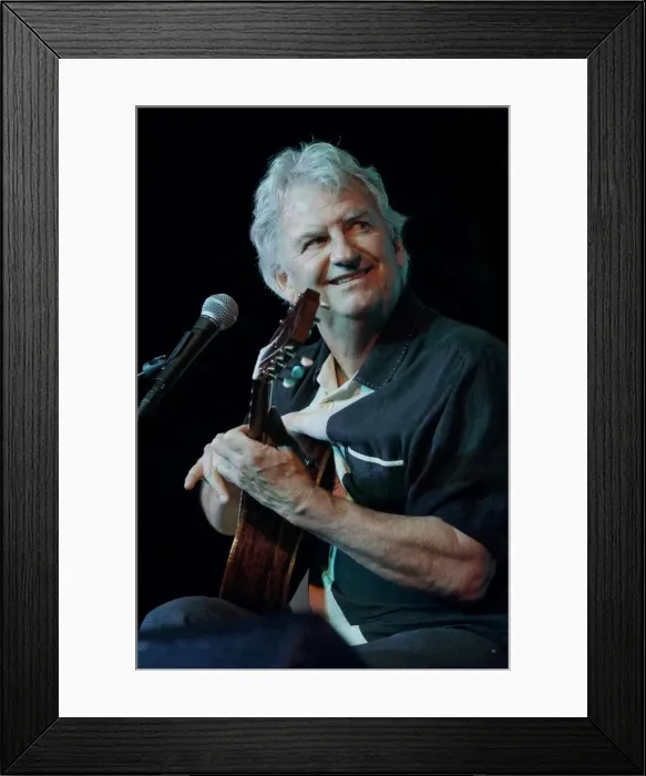 Framed Print : Mike Dowling, Crawley Blues Festival, Hawth, Crawley, West Sussex, Oct 2015. Artist Framed Print : Mike Dowling, Crawley Blues Festival, Hawth, Crawley, West Sussex, Oct 2015. Artist
