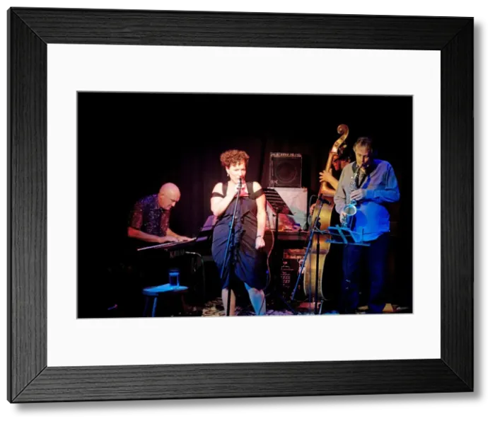 Framed Print : Edana Minghella Quartet, Brunswick, Hove, East Sussex, Oct 2015. Artist: Brian O Connor Framed Print : Edana Minghella Quartet, Brunswick, Hove, East Sussex, Oct 2015. Artist: Brian O Connor