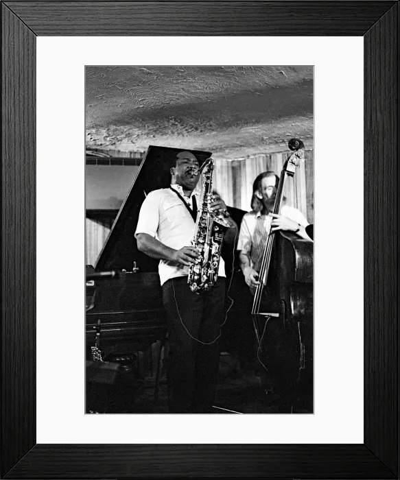 Framed Print : Nathan Davis and P Ind, Bass Clef, Hoxton Square, London, Aug 1987. Artist: Brian O Connor Framed Print : Nathan Davis and P Ind, Bass Clef, Hoxton Square, London, Aug 1987. Artist: Brian O Connor