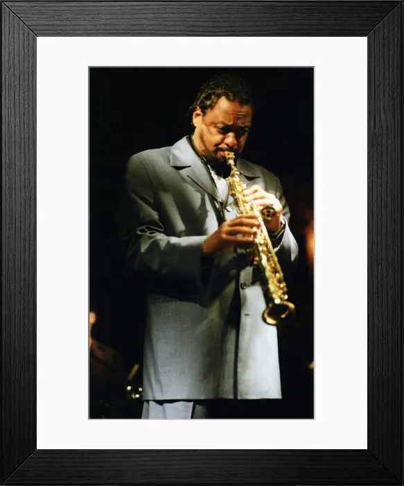 Framed Print : Chico Freeman, Ronnie Scotts, September 2004. Artist: Brian O Connor Framed Print : Chico Freeman, Ronnie Scotts, September 2004. Artist: Brian O Connor
