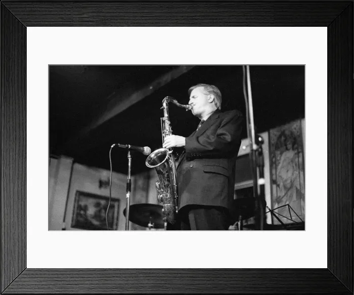 Framed Print : Scott Hamilton, Watermill Dorking, March 2000. Artist: Brian O Connor Framed Print : Scott Hamilton, Watermill Dorking, March 2000. Artist: Brian O Connor