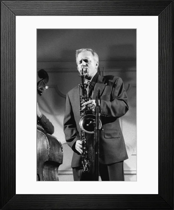 Framed Print : Scott Hamilton, Masonic Halls, Tunbridge Wells, 2000. Artist: Brian O Connor Framed Print : Scott Hamilton, Masonic Halls, Tunbridge Wells, 2000. Artist: Brian O Connor