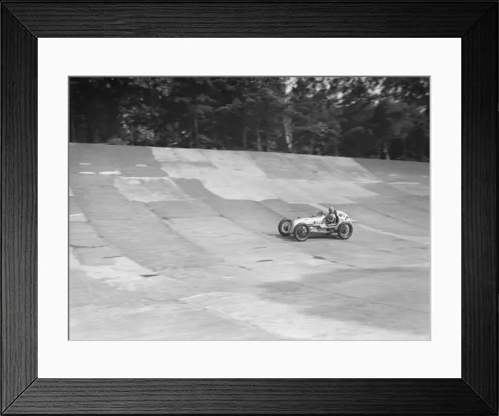 Framed Print : Kay Petres Austin OHC 744 cc, LCC Relay GP, Brooklands, 26 July 1937. Artist: Bill Brunell Framed Print : Kay Petres Austin OHC 744 cc, LCC Relay GP, Brooklands, 26 July 1937. Artist: Bill Brunell