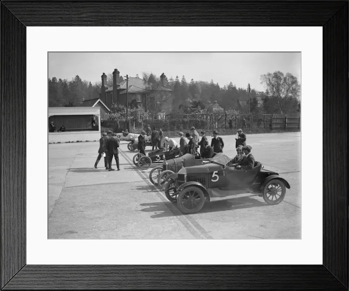 Framed Print : Morris, Morgan and Crouch cars on the start line of a motor race, Brooklands, 1914 Framed Print : Morris, Morgan and Crouch cars on the start line of a motor race, Brooklands, 1914