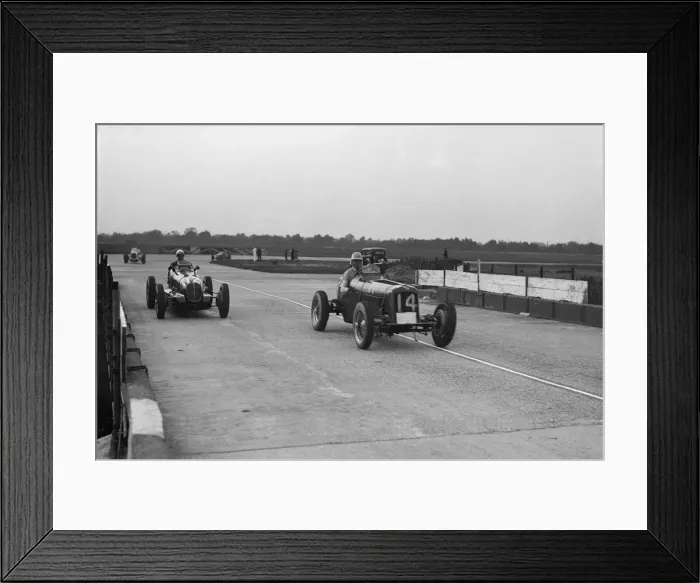 Framed Print : ERA and Maserati at Brooklands. Artist: Bill Brunell Framed Print : ERA and Maserati at Brooklands. Artist: Bill Brunell
