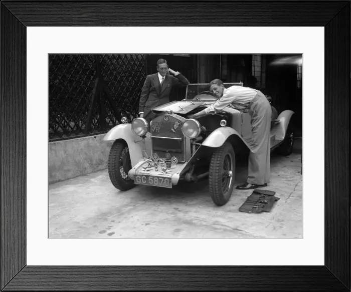 Framed Print : 1930 Alfa-Romeo driven by Kenneth Evans. Artist: Bill Brunell Framed Print : 1930 Alfa-Romeo driven by Kenneth Evans. Artist: Bill Brunell