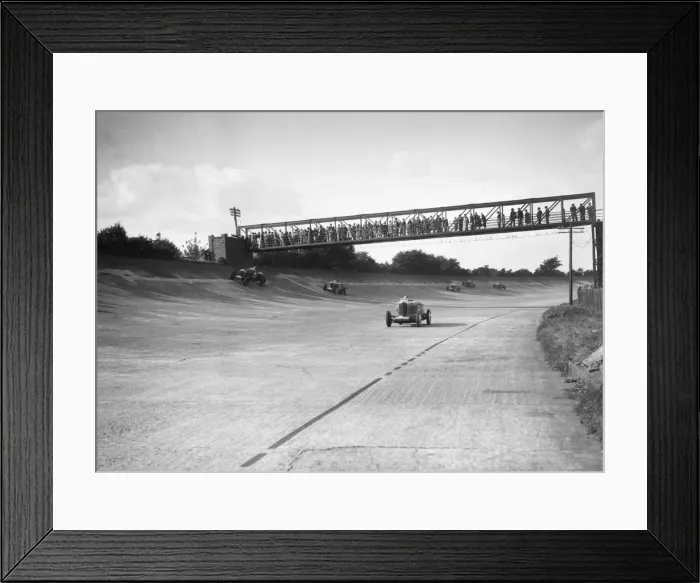 Framed Print : Cars racing on Byfleet Banking during the BRDC 500 Mile Race, Brooklands, 3 October 1931 Framed Print : Cars racing on Byfleet Banking during the BRDC 500 Mile Race, Brooklands, 3 October 1931