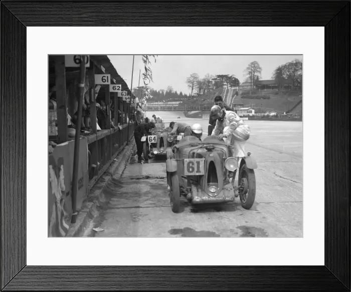 Framed Print : MG C types at the JCC Double Twelve race, Brooklands, 8 / 9 May 1931. Artist: Bill Brunell Framed Print : MG C types at the JCC Double Twelve race, Brooklands, 8 / 9 May 1931. Artist: Bill Brunell
