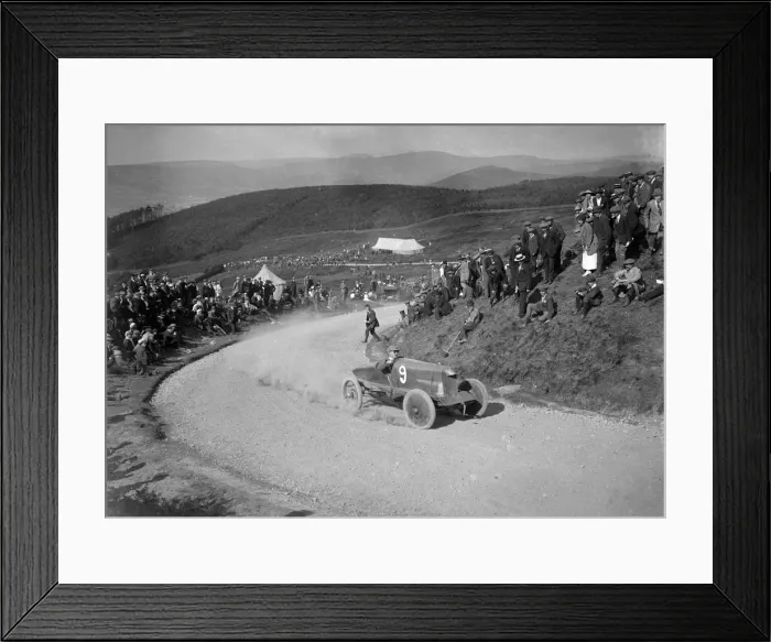 Framed Print : WG Tucks Humber 14 hp competing in the Caerphilly Hillclimb, Wales, 25 June 1914 Framed Print : WG Tucks Humber 14 hp competing in the Caerphilly Hillclimb, Wales, 25 June 1914