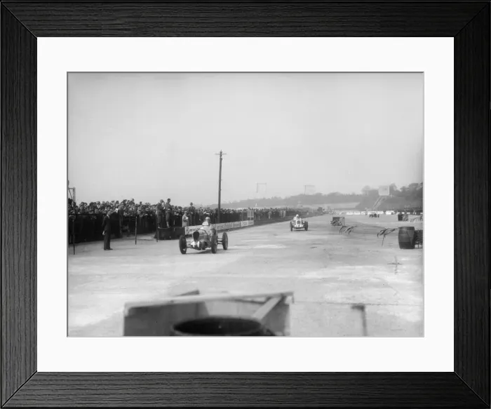 Framed Print : MG cars of Doreen Evans and John Henry Tomson Smith, JCC International Trophy, Brooklands, 1936 Framed Print : MG cars of Doreen Evans and John Henry Tomson Smith, JCC International Trophy, Brooklands, 1936