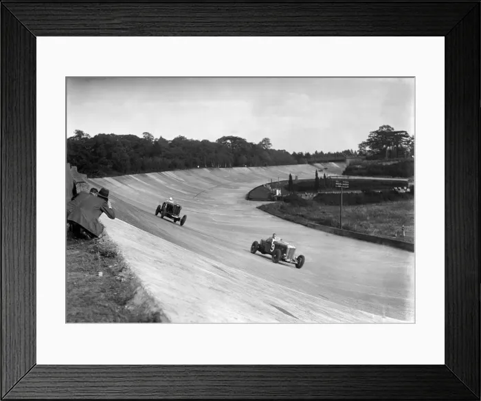 Framed Print : Lagonda leading GA Woodings Talbot 95 Special, Brooklands, 15 October 1938. Artist: Bill Brunell Framed Print : Lagonda leading GA Woodings Talbot 95 Special, Brooklands, 15 October 1938. Artist: Bill Brunell