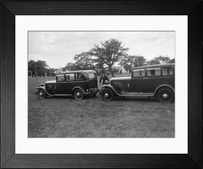 Framed Print : Two Singer Super Sixes at the Bugatti Owners Club gymkhana, 5 July 1931. Artist: Bill Brunell Framed Print : Two Singer Super Sixes at the Bugatti Owners Club gymkhana, 5 July 1931. Artist: Bill Brunell