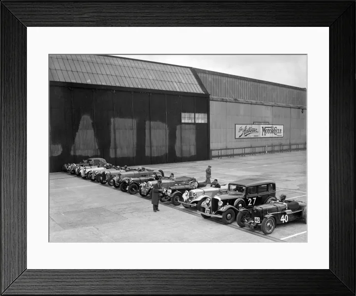 Framed Print : Cars on the start line at the JCC Members Day, Brooklands, 8 July 1939. Artist: Bill Brunell Framed Print : Cars on the start line at the JCC Members Day, Brooklands, 8 July 1939. Artist: Bill Brunell