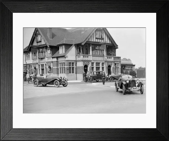 Framed Print : Cars at the North West London Motor Club Trial, Osterley Park Hotel, Isleworth, 1 June 1929