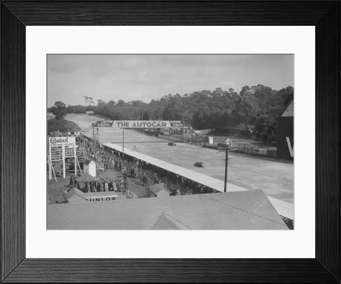 Framed Print : Austin 747 cc works racer competing at Brooklands. Artist: Bill Brunell Framed Print : Austin 747 cc works racer competing at Brooklands. Artist: Bill Brunell