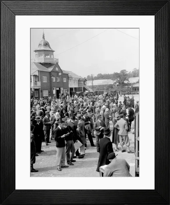 Framed Print : People attending a motor racing event at Brooklands. Artist: Bill Brunell Framed Print : People attending a motor racing event at Brooklands. Artist: Bill Brunell