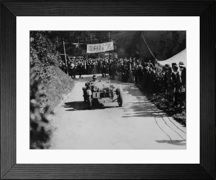 Framed Print : Alfa Romeo competing in the Shelsley Walsh Amateur Hillclimb, Worcestershire, 1929 Framed Print : Alfa Romeo competing in the Shelsley Walsh Amateur Hillclimb, Worcestershire, 1929