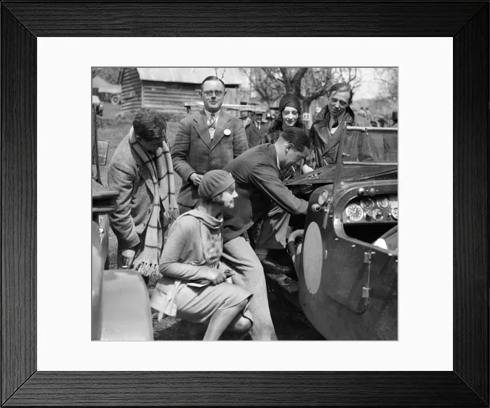 Framed Print : Alan Arnold at the Shelsley Walsh Amateur Hillclimb, Worcestershire, 1929. Artist: Bill Brunell Framed Print : Alan Arnold at the Shelsley Walsh Amateur Hillclimb, Worcestershire, 1929. Artist: Bill Brunell