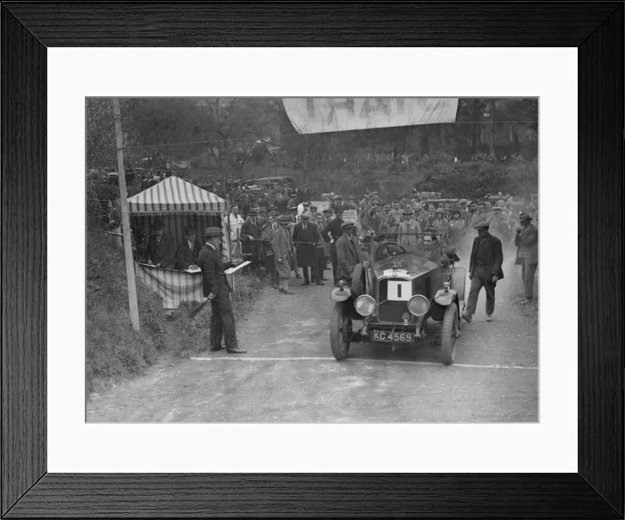 Framed Print : Vauxhall 30 / 98 of OHG Burton at the Shelsley Walsh Amateur Hillclimb, Worcestershire, 1929 Framed Print : Vauxhall 30 / 98 of OHG Burton at the Shelsley Walsh Amateur Hillclimb, Worcestershire, 1929