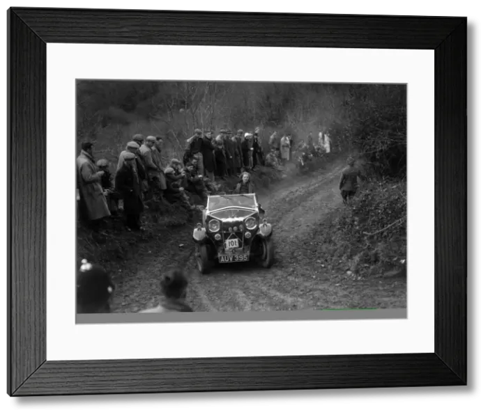 Framed Print : Riley Lynx of EWD Ritchie competing in the MCC Lands End Trial, 1935. Artist: Bill Brunell Framed Print : Riley Lynx of EWD Ritchie competing in the MCC Lands End Trial, 1935. Artist: Bill Brunell