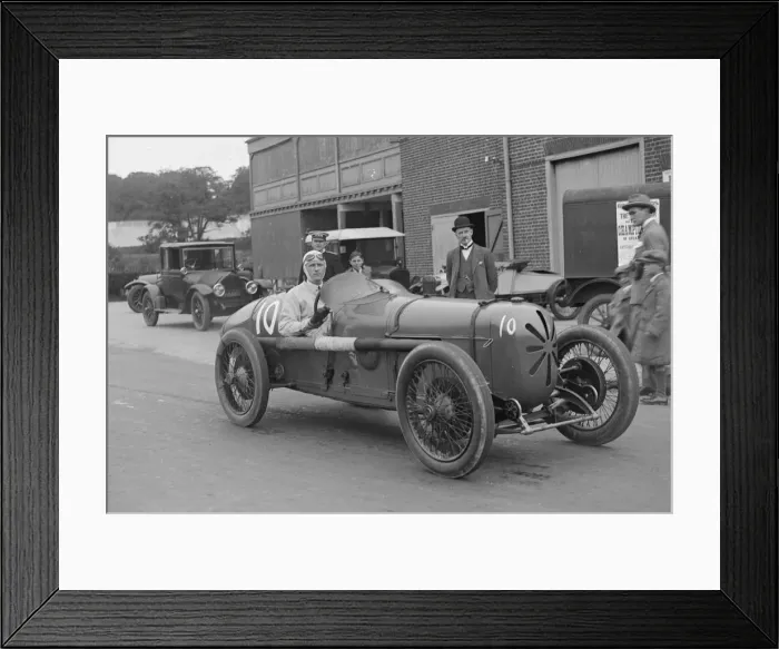 Framed Print : Henry Segrave in his Sunbeam 2 litre GP at Brooklands, Surrey, 1922. Artist: Bill Brunell Framed Print : Henry Segrave in his Sunbeam 2 litre GP at Brooklands, Surrey, 1922. Artist: Bill Brunell