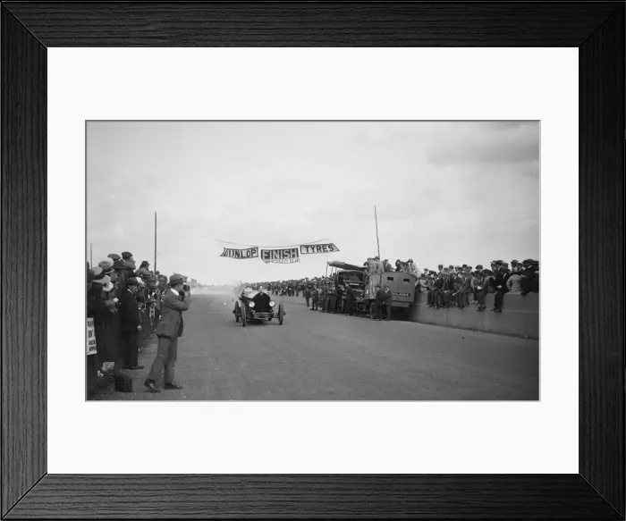 Framed Print : Isotta-Fraschini of EA Eldridge at the finishing line, Southsea Speed Carnival, Hampshire, 1922 Framed Print : Isotta-Fraschini of EA Eldridge at the finishing line, Southsea Speed Carnival, Hampshire, 1922