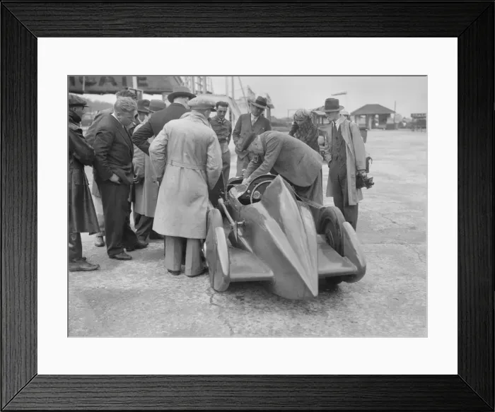 Framed Print : People examining Leon Cushmans Austin 7 racer at Brooklands for a speed record attempt, 1931 Framed Print : People examining Leon Cushmans Austin 7 racer at Brooklands for a speed record attempt, 1931