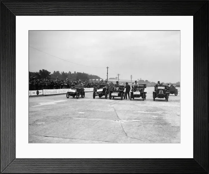 Framed Print : Cars competing in the BARC Daily Sketch Old Crocks Race, Brooklands, 1931. Artist: Bill Brunell Framed Print : Cars competing in the BARC Daily Sketch Old Crocks Race, Brooklands, 1931. Artist: Bill Brunell