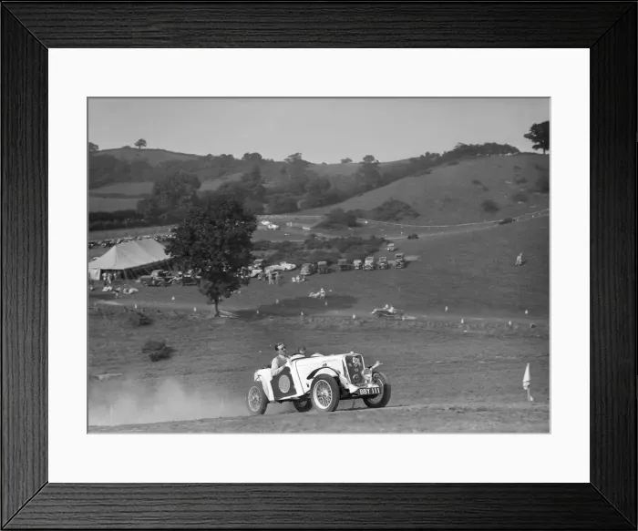 Framed Print : Candidi Provocatores team Singer Le Mans at the Singer CC Rushmere Hill Climb, Shropshire 1935 Framed Print : Candidi Provocatores team Singer Le Mans at the Singer CC Rushmere Hill Climb, Shropshire 1935