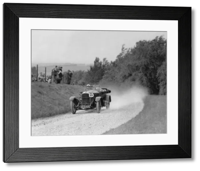 Framed Print : Vauxhall 30 / 98 known as Rouge et Noir competing in the Oxford Speed Trials, c1930 Framed Print : Vauxhall 30 / 98 known as Rouge et Noir competing in the Oxford Speed Trials, c1930