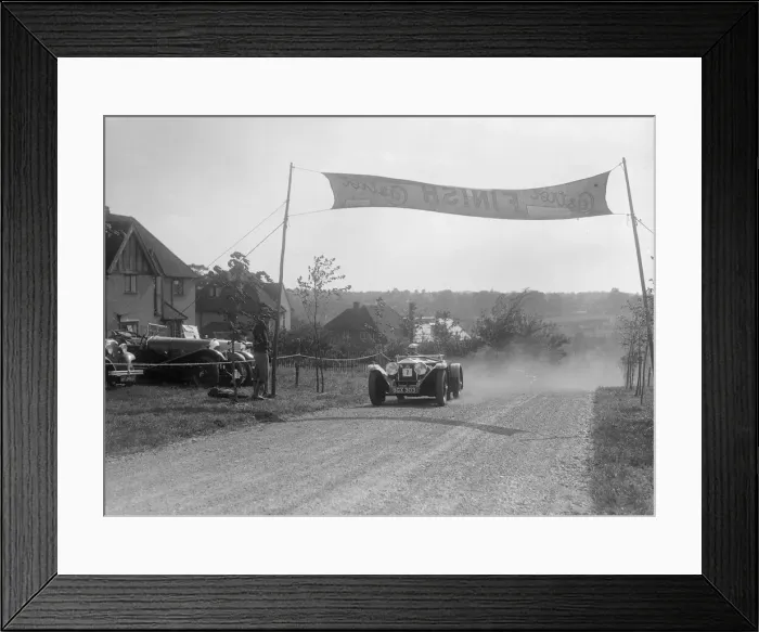Framed Print : 1496 cc Invicta, Bugatti Owners Club Hill Climb, Chalfont St Peter, Buckinghamshire, 1935 Framed Print : 1496 cc Invicta, Bugatti Owners Club Hill Climb, Chalfont St Peter, Buckinghamshire, 1935