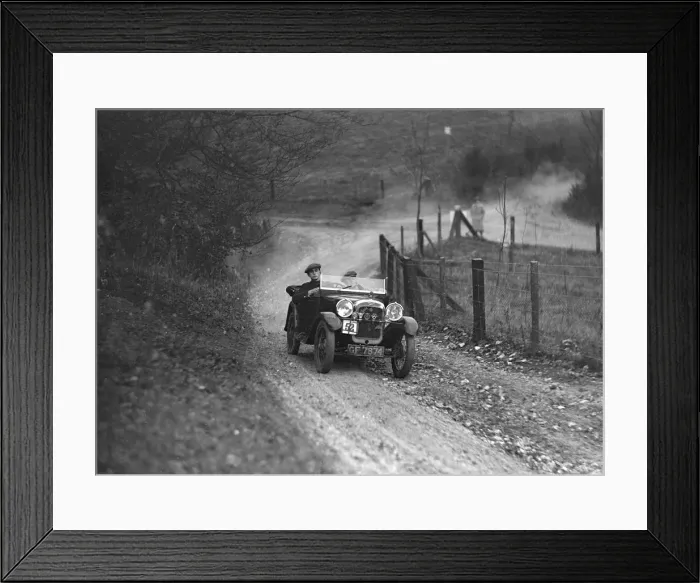 Framed Print : Austin Ulster of AC Fairclough competing in the Inter-Varsity Trial, November 1931 Framed Print : Austin Ulster of AC Fairclough competing in the Inter-Varsity Trial, November 1931