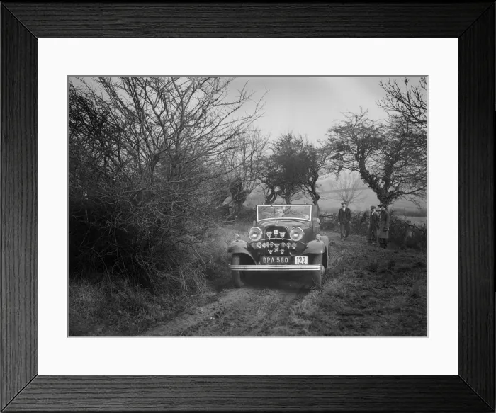 Framed Print : Ford V8 of K Hutchison at the Sunbac Colmore Trial, near Winchcombe, Gloucestershire, 1934 Framed Print : Ford V8 of K Hutchison at the Sunbac Colmore Trial, near Winchcombe, Gloucestershire, 1934