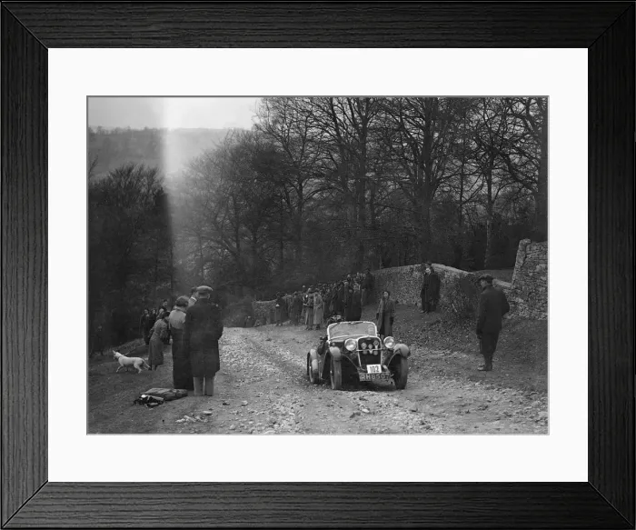 Framed Print : Singer of WDV Norman climbing Nailsworth Ladder, Sunbac Colmore Trial, Gloucestershire, 1934 Framed Print : Singer of WDV Norman climbing Nailsworth Ladder, Sunbac Colmore Trial, Gloucestershire, 1934