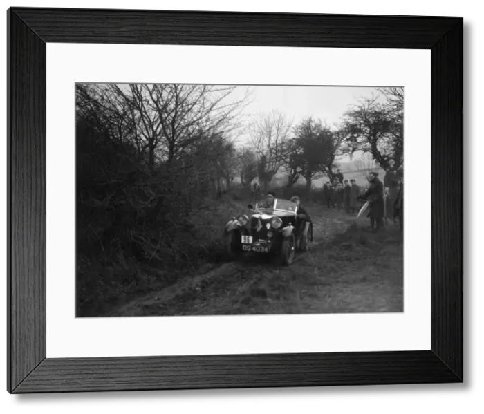 Framed Print : MG M type of GJ Rea at the Sunbac Colmore Trial, near Winchcombe, Gloucestershire, 1934 Framed Print : MG M type of GJ Rea at the Sunbac Colmore Trial, near Winchcombe, Gloucestershire, 1934