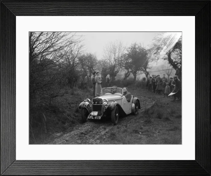 Framed Print : Singer open sports of WJD Richardson, Sunbac Colmore Trial, near Winchcombe, Gloucestershire, 1934 Framed Print : Singer open sports of WJD Richardson, Sunbac Colmore Trial, near Winchcombe, Gloucestershire, 1934