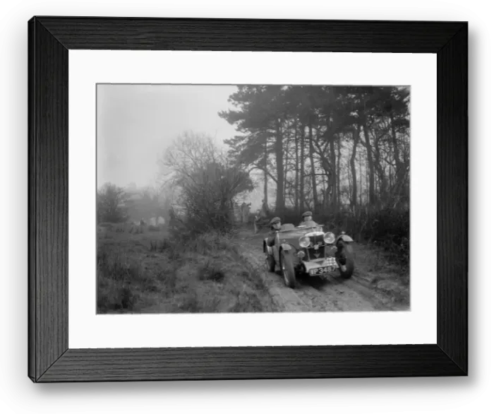 Framed Print : MG J2 of Bernard Bray at the Sunbac Colmore Trial, near Winchcombe, Gloucestershire, 1934