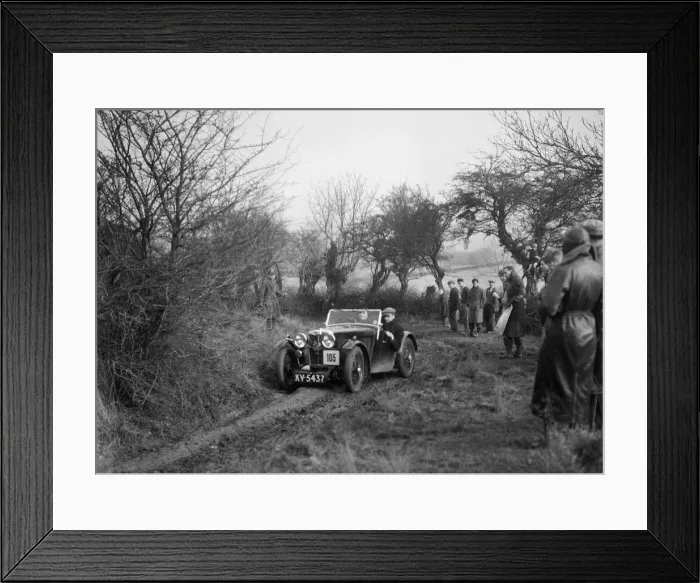 Framed Print : MG J2 of Mrs MM Riley at the Sunbac Colmore Trial, near Winchcombe, Gloucestershire, 1934 Framed Print : MG J2 of Mrs MM Riley at the Sunbac Colmore Trial, near Winchcombe, Gloucestershire, 1934