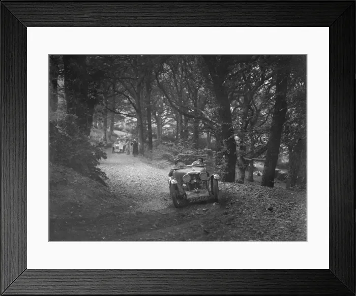 Framed Print : MG J2 taking part in the B&HMC Brighton-Beer Trial, 1934. Artist: Bill Brunell Framed Print : MG J2 taking part in the B&HMC Brighton-Beer Trial, 1934. Artist: Bill Brunell