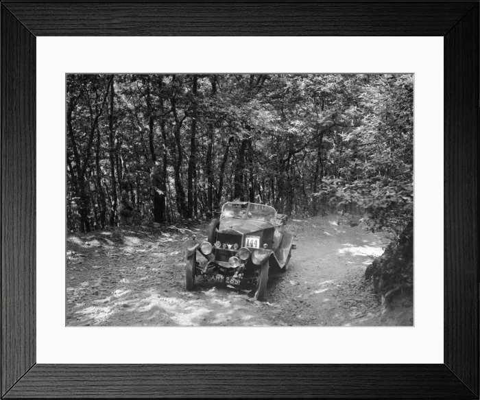 Framed Print : Windsor of CC Bliss competing in the B&HMC Brighton-Beer Trial, Fingle Bridge Hill, Devon, 1934 Framed Print : Windsor of CC Bliss competing in the B&HMC Brighton-Beer Trial, Fingle Bridge Hill, Devon, 1934