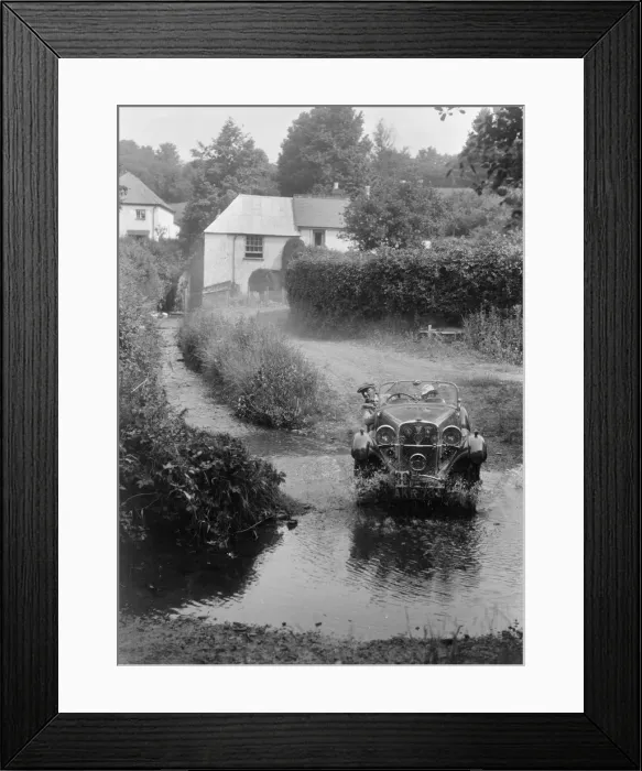 Framed Print : Singer competing in the B&HMC Brighton-Beer Trial, Windout Lane, near Dunsford, Devon, 1934