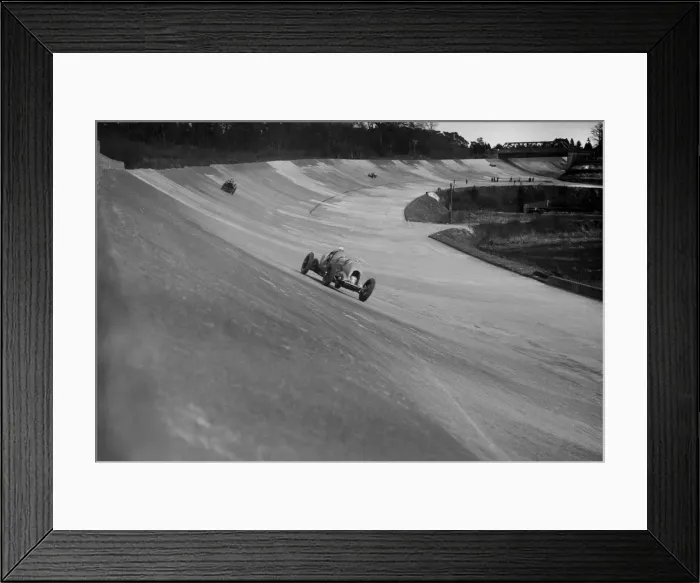 Framed Print : Bentley of Tim Birkin on the way to winning a race at a BARC meeting, Brooklands, 1930 Framed Print : Bentley of Tim Birkin on the way to winning a race at a BARC meeting, Brooklands, 1930