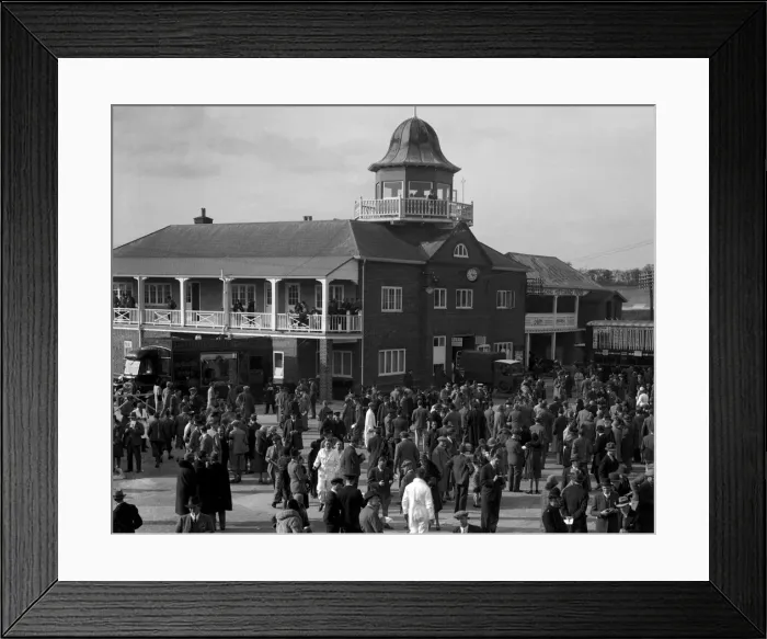 Framed Print : BARC race meeting, Brooklands, 1930. Artist: Bill Brunell Framed Print : BARC race meeting, Brooklands, 1930. Artist: Bill Brunell