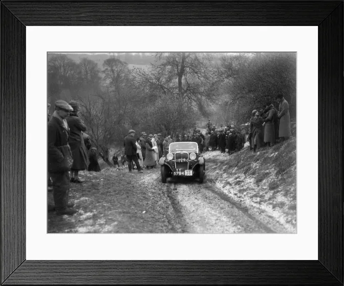 Framed Print : Singer of W Writer competing at the Sunbac Colmore Trial, Gloucestershire, 1933. Artist Framed Print : Singer of W Writer competing at the Sunbac Colmore Trial, Gloucestershire, 1933. Artist