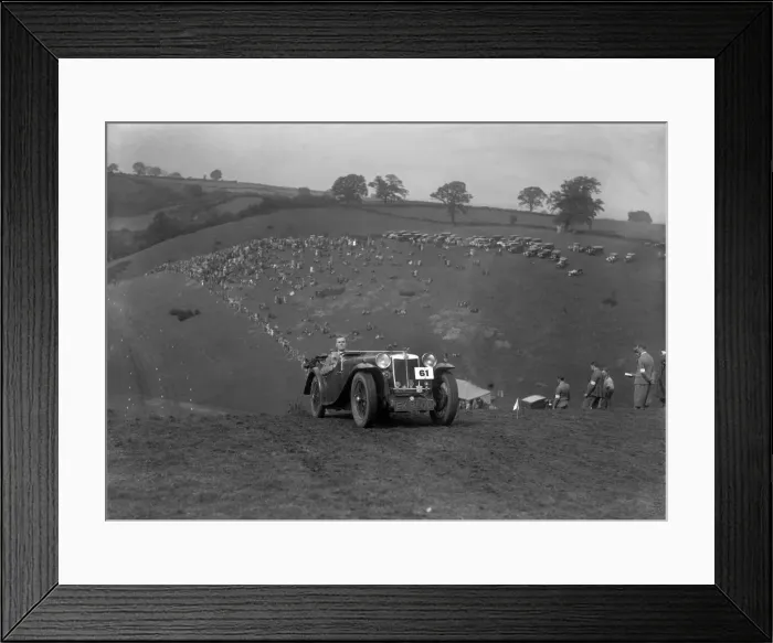 Framed Print : MG Magnette competing in the MG Car Club Rushmere Hillclimb, Shropshire, 1935. Artist: Bill Brunell Framed Print : MG Magnette competing in the MG Car Club Rushmere Hillclimb, Shropshire, 1935. Artist: Bill Brunell