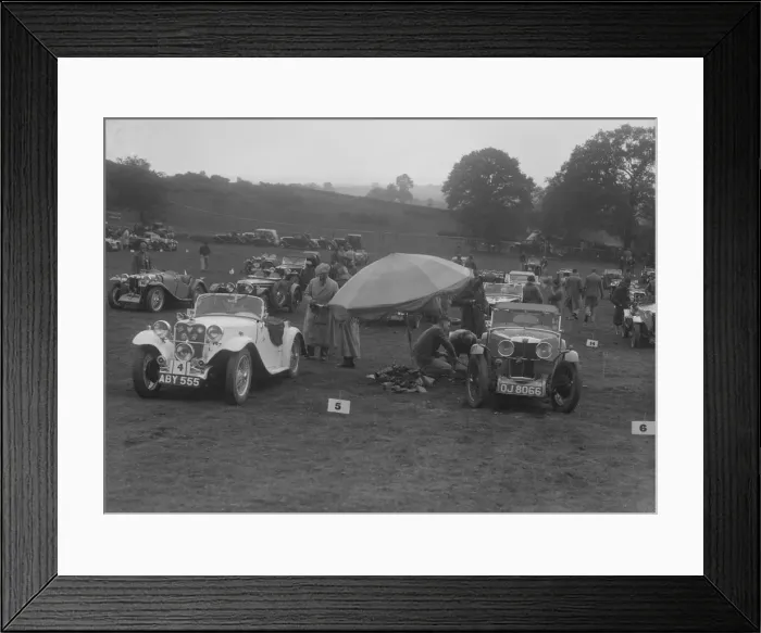 Framed Print : Singer Le Mans and MG J2 at the MG Car Club Rushmere Hillclimb, Shropshire, 1935 Framed Print : Singer Le Mans and MG J2 at the MG Car Club Rushmere Hillclimb, Shropshire, 1935