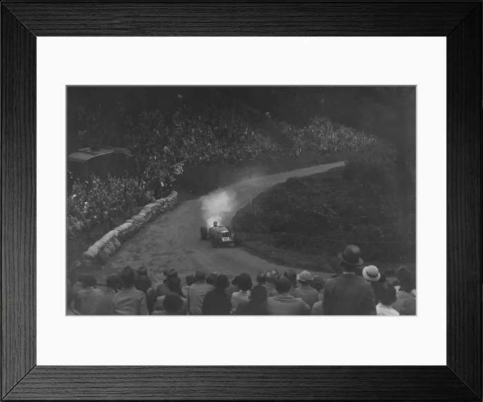 Framed Print : Riley Racing Six of Freddie Dixon competing in the Shelsley Walsh Hillclimb, Worcestershire, 1935 Framed Print : Riley Racing Six of Freddie Dixon competing in the Shelsley Walsh Hillclimb, Worcestershire, 1935