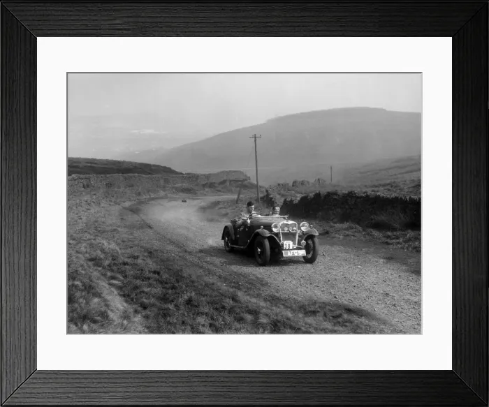 Framed Print : Singer Le Mans of WK Elliott competing in the Sunbac Inter-Club Team Trial, 1935 Framed Print : Singer Le Mans of WK Elliott competing in the Sunbac Inter-Club Team Trial, 1935