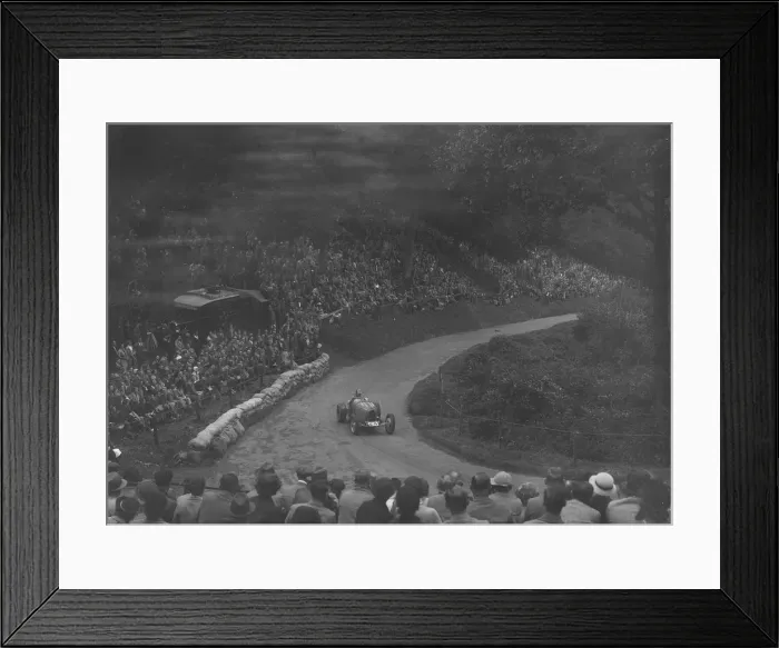 Framed Print : Bugatti Type 35 competing in the Shelsley Walsh Hillclimb, Worcestershire, 1935. Artist Framed Print : Bugatti Type 35 competing in the Shelsley Walsh Hillclimb, Worcestershire, 1935. Artist